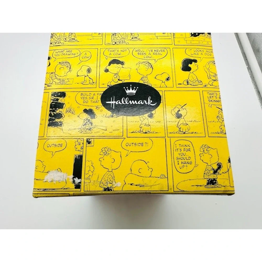 Hallmark Peanuts Snow‎ Globe Winter Games Snoopy Charlie Brown COA Box